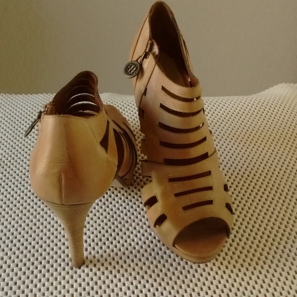 Max studio heels - Picture 3 of 4